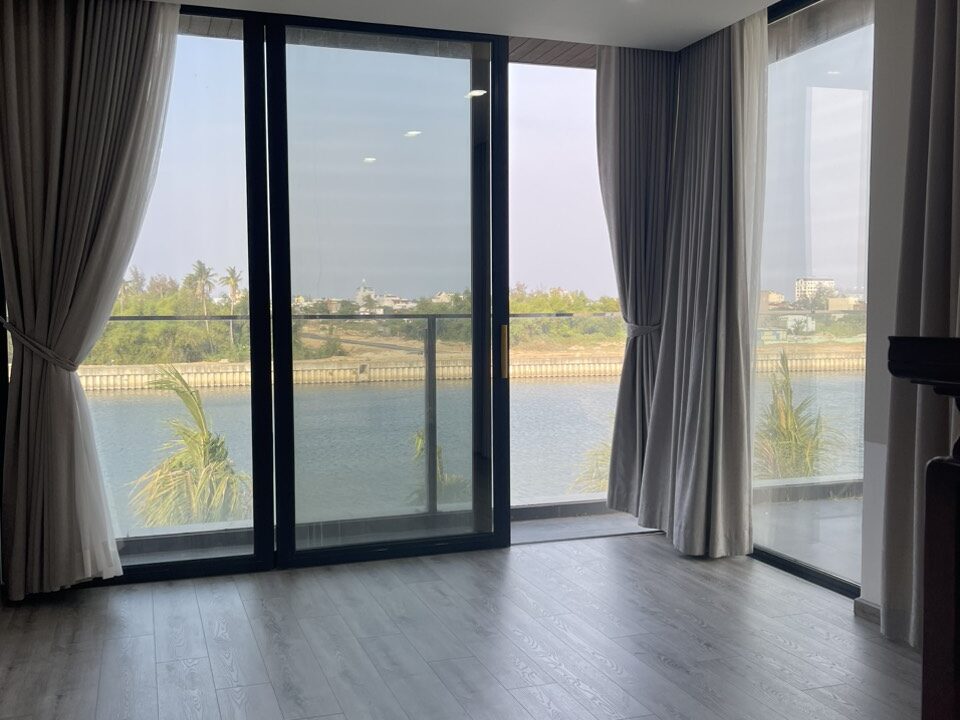 z5349403395856_6ff9848b5aeaf59a51e674bfe443f24b