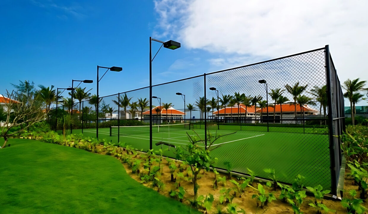 Tennis court ocean resort